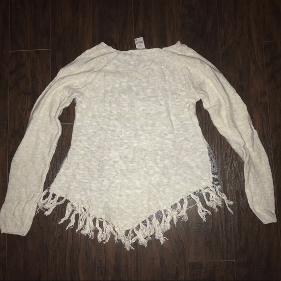 American Rag Sweater - Picture 2 of 3